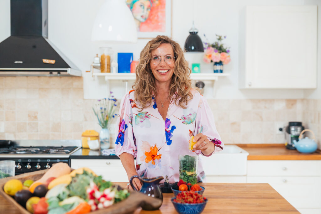 Pernille Høegh i køkkenet