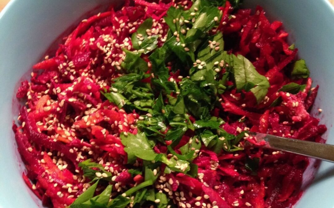 Råkostsalat med sesam eller kokos